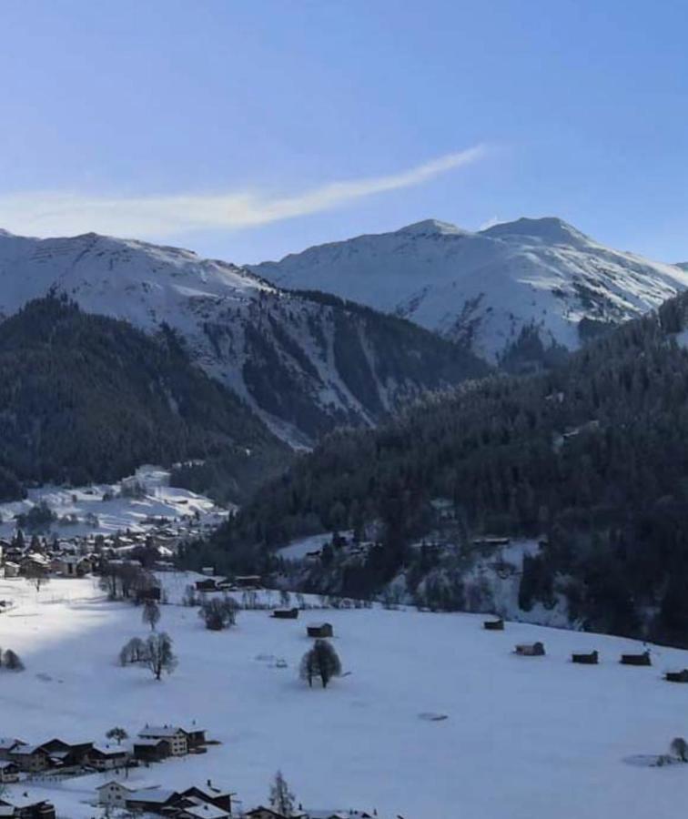 Fewo Gotschna Haus Bargis Klosters Exterior photo