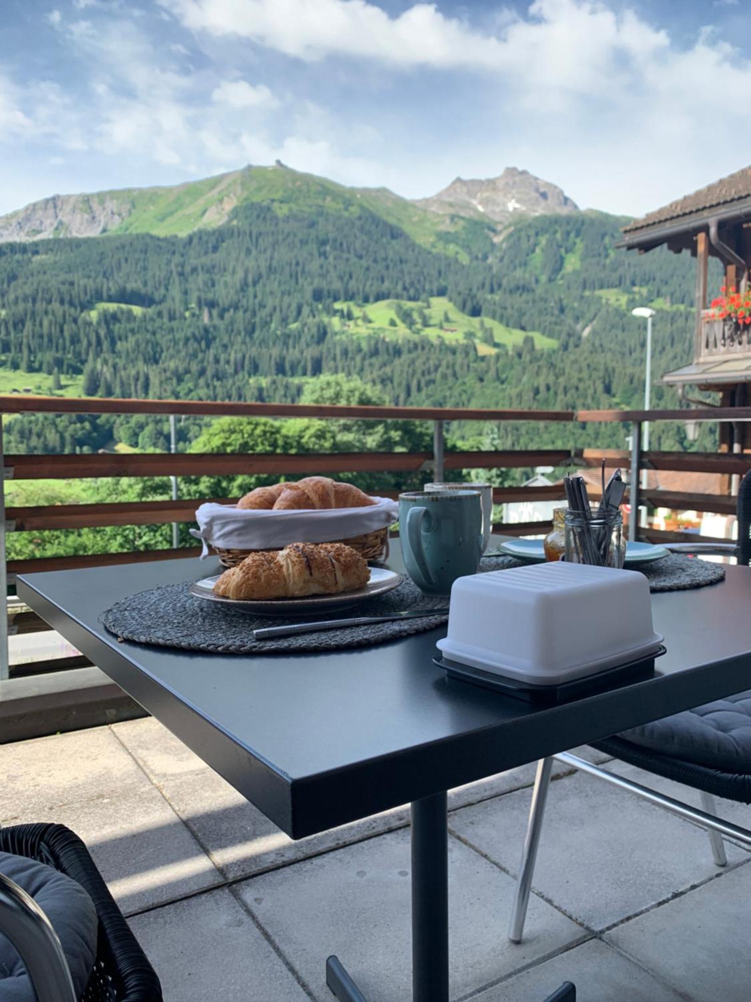 Fewo Gotschna Haus Bargis Klosters Exterior photo